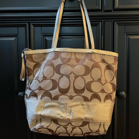 Coach Signature Strip Tote - Gold/Brown w/ Pink Lining - Picture 2 of 5